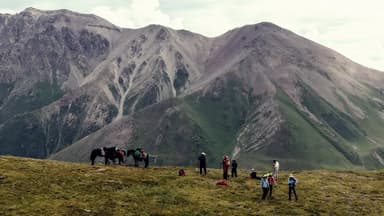 [앋트립] 디지털 디톡스 대장정…키르기스스탄 ‘악수 트래버스 9일’