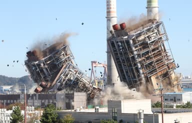 폭약 140kg, 기폭장치 120개... 울산화력 4·6호기 폭파 완료