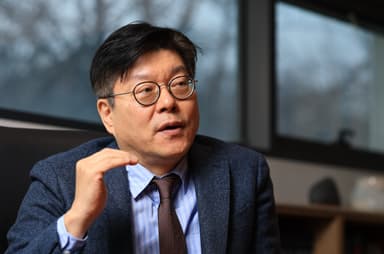 [에디터의 Q] 트럼프의 美 중간 선거, 中 핵 개발 가속화, 日 핵 보유 논의 주시해야