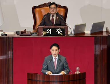 野 대표 초유의 필리버스터 “李 한마디가 법이 되고 있어”