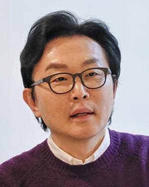 “밖에서 점심 먹고 커피 한 잔?… 노후에 가난해지는 지름길”