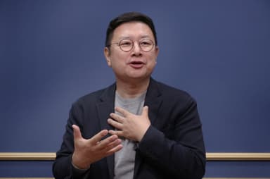 “국내 주식 시장, 버블에 한 발 담궈… 하반기부터는 위험할 수도”