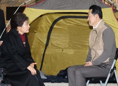 박근혜 “오늘부로 단식 멈추라” 장동혁 “그렇게 하겠다”