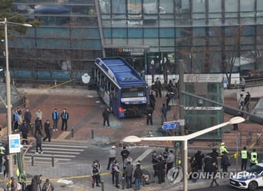 '서대문 인도 돌진' 버스기사 "브레이크 작동 안 했다" 주장