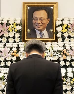 김동연 "이해찬 총리님은 멘토 같은 분…그 뜻 굳게 이어갈 것"