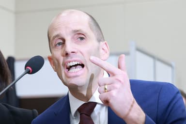 [영상] 뻗대는 쿠팡 “국회 통역기 안 쓸래”…청문회 시작부터 잡음