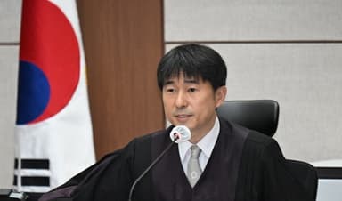 [영상] “아휴~” 지귀연, 침대 변론에도 “프로다운 모습 감사”