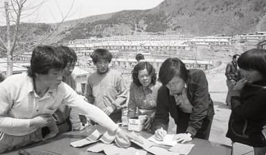 "배고파 못 살겠다" 핏발 선 광부들, 군인은 칼 꽂은 총구를 들이댔다