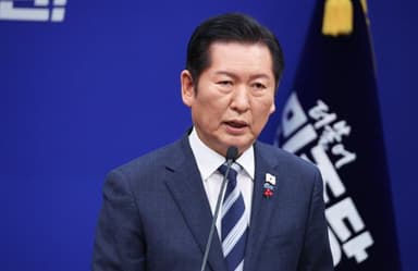 [속보] 정청래 "새해 1호 법안은 2차 특검"… '김병기 의혹'엔 "국민께 죄송하고 송구"