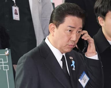 [속보] 김병기, 민주당 원내대표직 사퇴... "국민 눈높이에 못 미쳐"