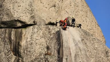 경기 고양시 북한산에서 70대 여성 추락사