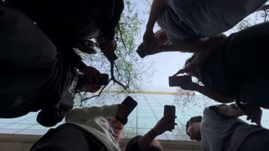 "딱 한번 마셨는데"...위험한 '틱톡 챌린지' 10대 사망 잇따라