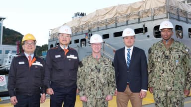 미국 해군참모총장, 한화오션 거제사업장 방문...함정건조력 확인