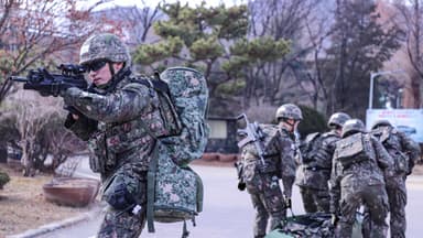 육군, 최정예 300전투원 선발...특공팀 첫 여군 포함