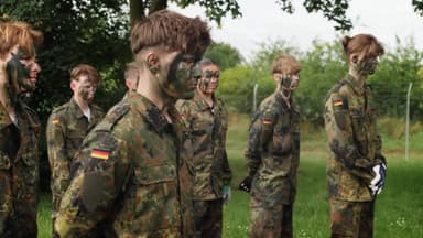 러시아 위협에 재무장 나선 유럽...징병제 부활·예산 확충