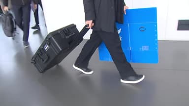 경찰, '개인정보 유출' 쿠팡 본사 이틀째 압수수색