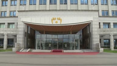 "더 큰 정치인으로" vs "김현지에게 전화받았나?" [앵커리포트]