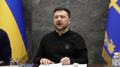 젤렌스키 "영토 문제 국민투표로"...러, 동부 격전지 추가 점령