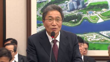 '이학재 논란' 여야 공방..."사과하라" vs "대통령 품격 안 맞아"