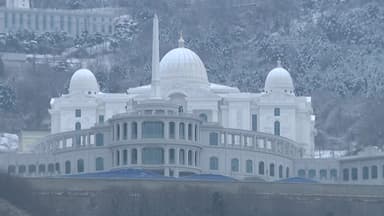 [이슈ON] '통일교 접촉' 사진 잇단 공개...전재수 내일 소환