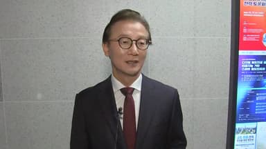 '통일교 의혹' 전재수, 경찰 첫 출석..."금품수수 결단코 없었다"