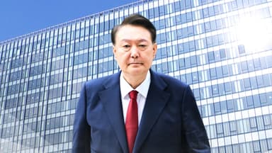 김건희 특검, 윤석열 소환...질문지 160여 쪽 준비