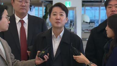 '공천개입 의혹' 이준석 특검서 9시간여 조사..."윤 전 대통령 대해 성실히 진술"