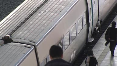 철도노조, 오늘 예고한 총파업 유보...모든 열차 정상 운행