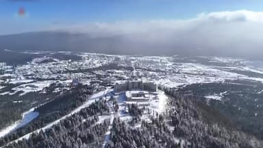 삼지연에 호텔 5개 준공한 북..."백두산 외화벌이"