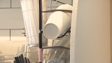 "일회용 컵값은 영수증 표시만"...사용 줄어들까?