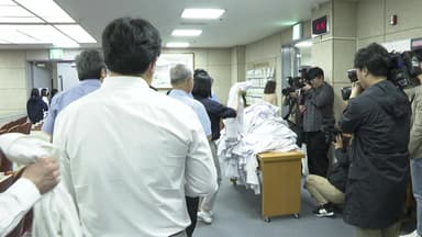 '처단' 대상에서 시작했던 1년...갈 길 먼 의료 개혁