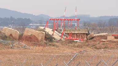 제주항공 여객기 참사 1주기...추모객 발길