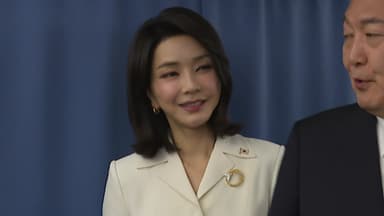 특검 "김건희, 대통령 지위 누려...장막 뒤에서 국정 개입"