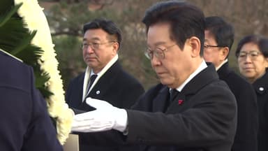 이 대통령, 새해 첫 일정 현충원 참배...'대도약 원년' 신년사 발표