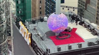 뉴욕 타임스퀘어 새해맞이 볼 드롭에 백만 명 모여...미국 건국 250주년 기념