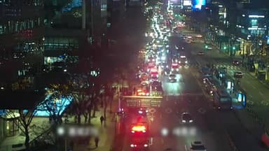 [속보] 서울 종각역 인근에서 교통사고로 부상자 다수 발생