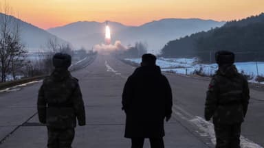김정은 "핵전쟁 억제력 고도화"...'국제 사변' 거론