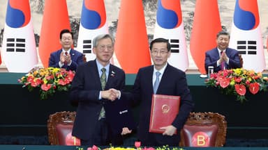 [현장영상+] 이 대통령, 시진핑과 MOU 서명식...14건 체결