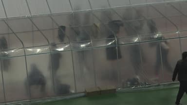 한파 걱정 'NO'...안산 와스타디움 '이색 비닐 트랙'