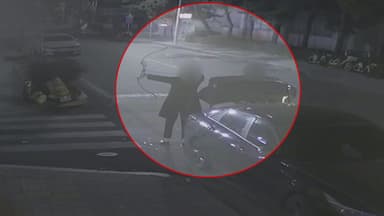 '산책 여성 주변에 양궁 화살' 20대 2명 출석 요구