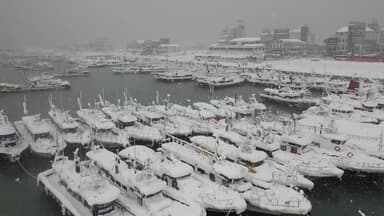 일부 대설주의보 속 빙판길 비상...서해안 강풍