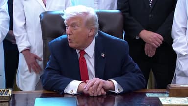 트럼프 '이름 박기'에 55년 인연 오페라단도 '결별' [앵커리포트]