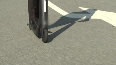 '무면허 운전 방조' 전동킥보드 업체 첫 송치...처벌은 '미약'