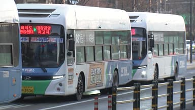 시내버스 파업 이틀째 출근길 차질...오후 협상 재개