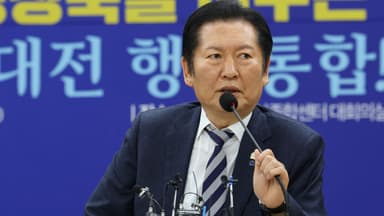 '도로 윤석열 검찰' 반발에...정청래 "정부 안 수정"