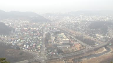 [날씨] '고농도 미세먼지' 주의...주말까지 큰 추위 없어