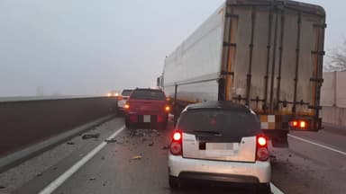 교통사고에 해루질 참변...안개·미세먼지 '잿빛 공포'