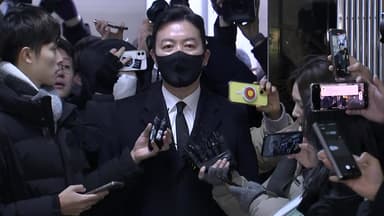 밀착 경호 '호위무사' 자처 김성훈...실형 선고되나