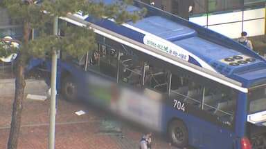 인도 돌진한 버스에 13명 중경상..."브레이크 문제" 주장