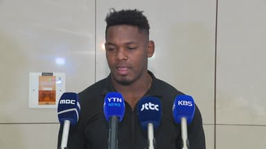 '국가 비상사태' 뚫고 한화 페라자·에르난데스 입국